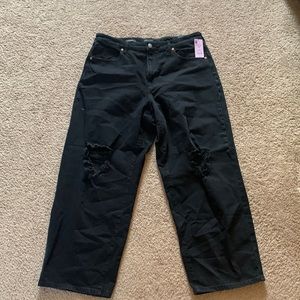 A pair of high rise baggy black jeans. Brand new.